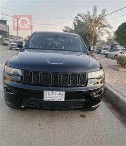 جیپ گراند شیرۆکی